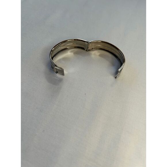 Vintage Silver Textured Cuff Bracelet, Snap Closure, Unique, Retro, - Picture 5 of 5